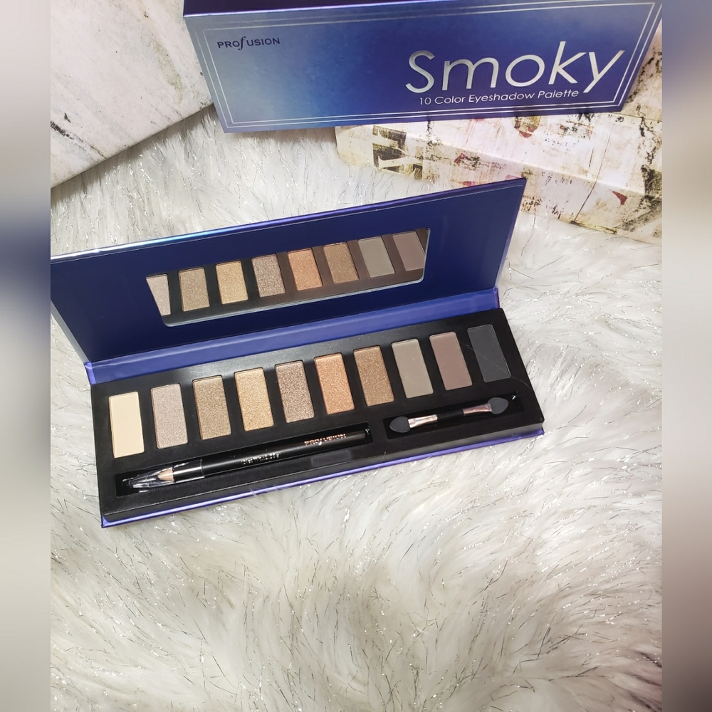 Smoky From Profusion 10 Color Eyeshadow Palette (Blue Cover)